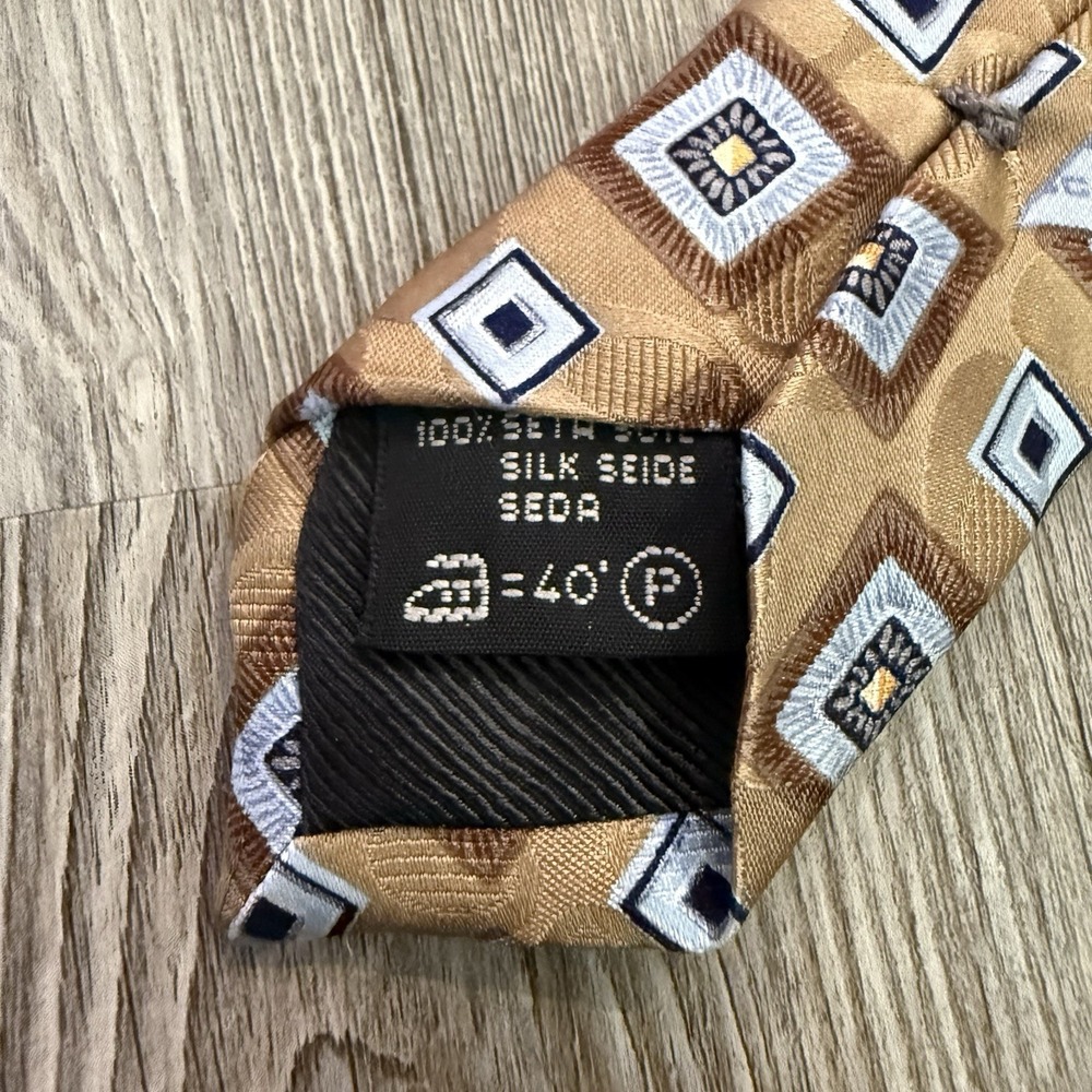 Ermenegildo Zegna Men's 100% Silk Geometric Pattern Beige Tie - Picture 5 of 7